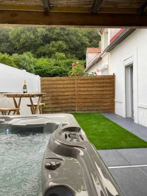La Mylandie Wimille Exterior photo